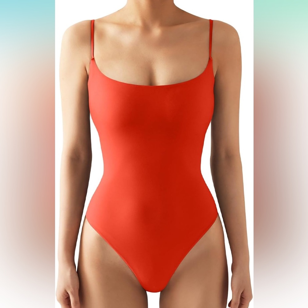 Women’s Vibrant Sexy Red Square Neck Thong Bodysuit with Sleek Silhouette Size S
